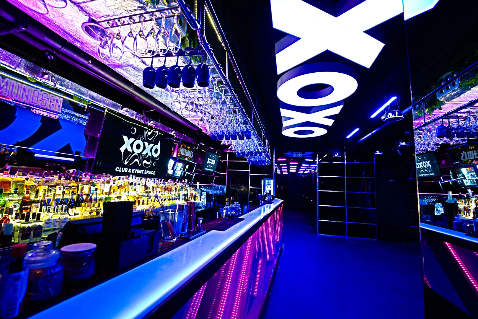 Impreza integracyjna dla firm – pięć scenariuszy dopasowanych do etapu zespołu w XOXO Party