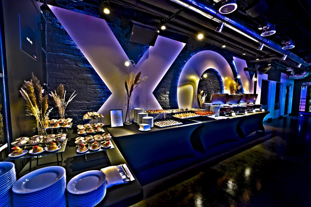 Atrakcje na imprezę firmową z cateringiem przygotowanym w XOXO Party